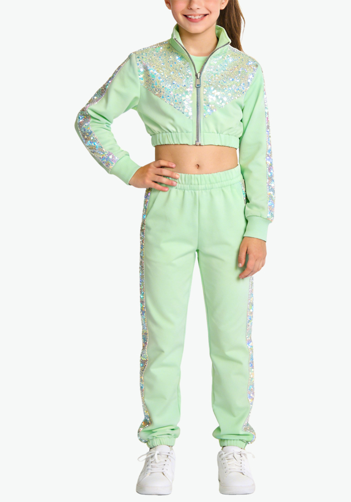 girls-sporty-casual-hip-hop-dance-outfit